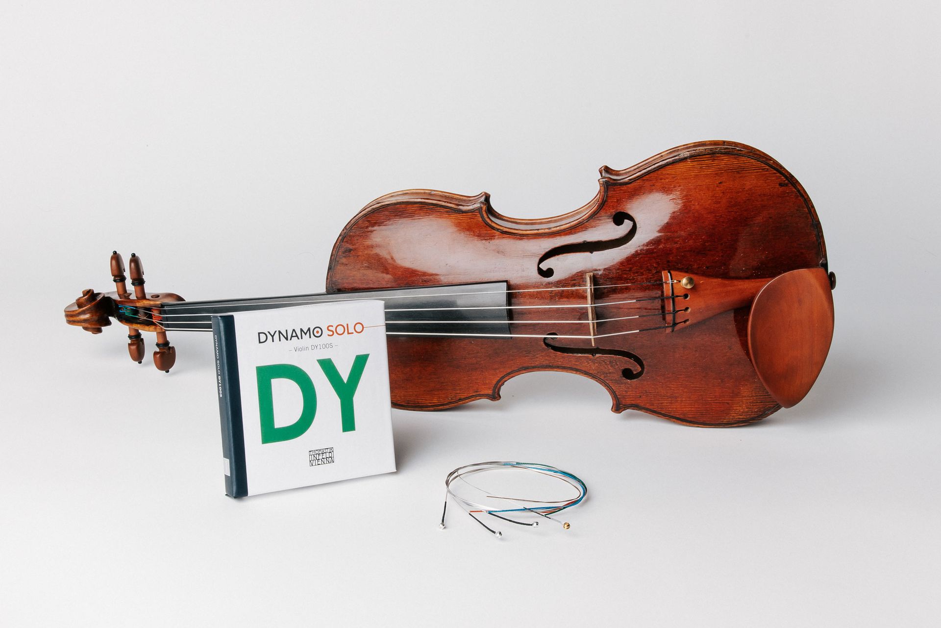 Dynamo Solo Violin String Set DY100S