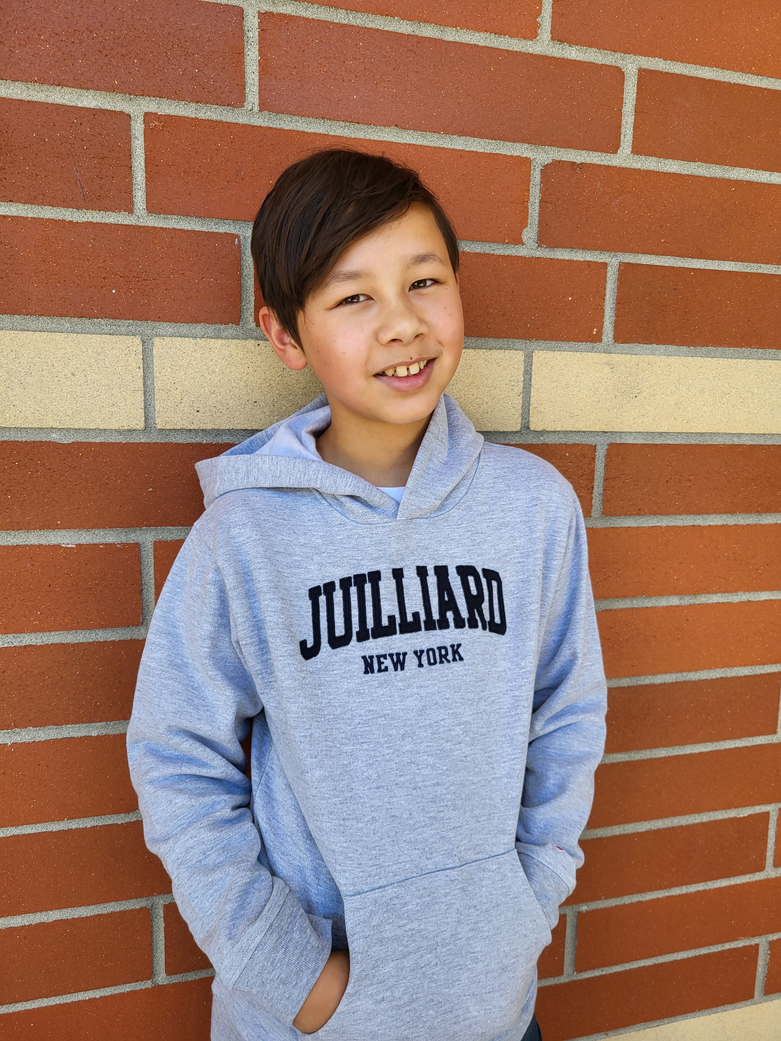 Sweatshirt: Juilliard New York Classic Hood YOUTH Gray/Denim