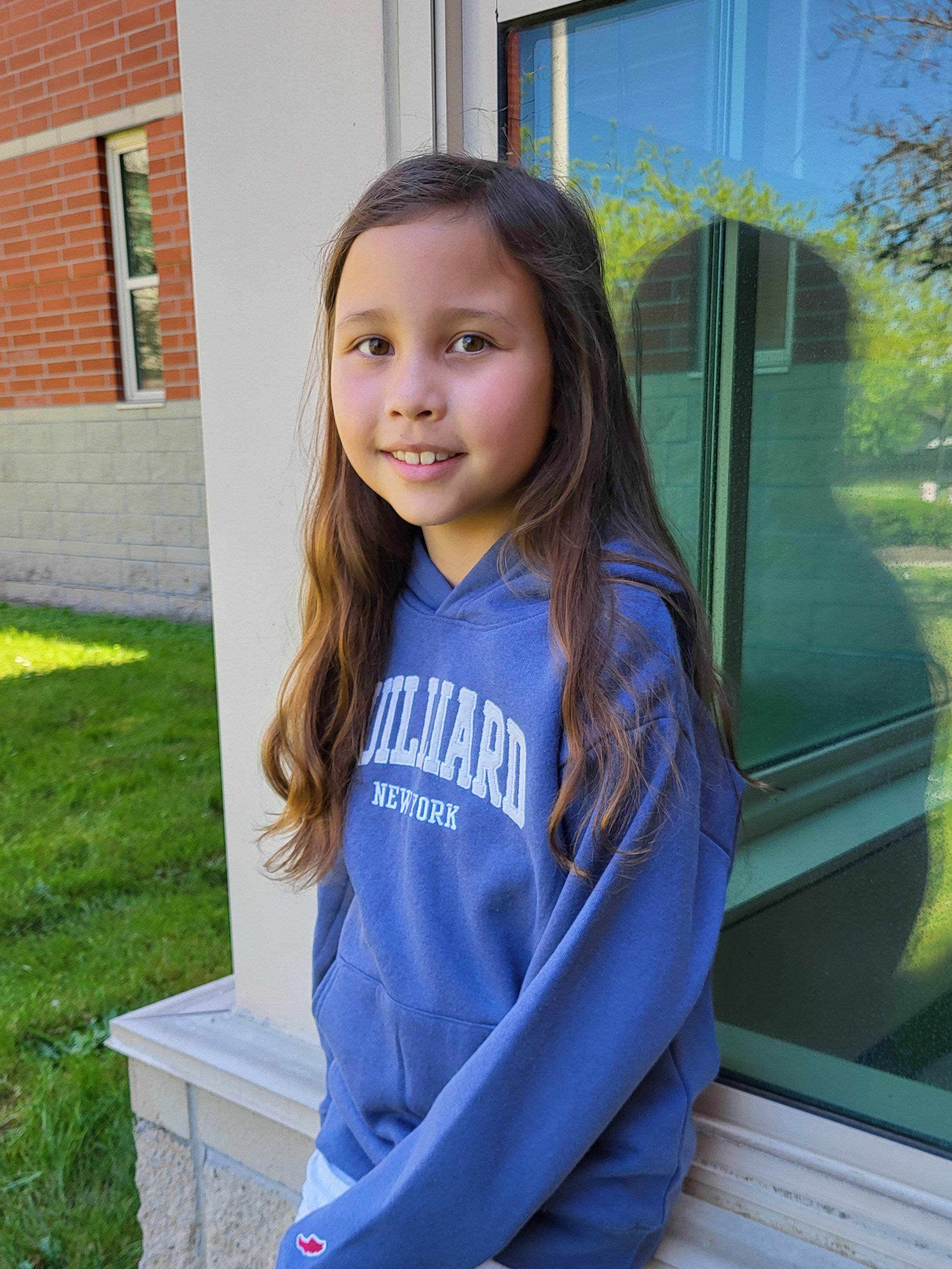 Sweatshirt: Juilliard New York Classic Hood YOUTH Gray/Denim