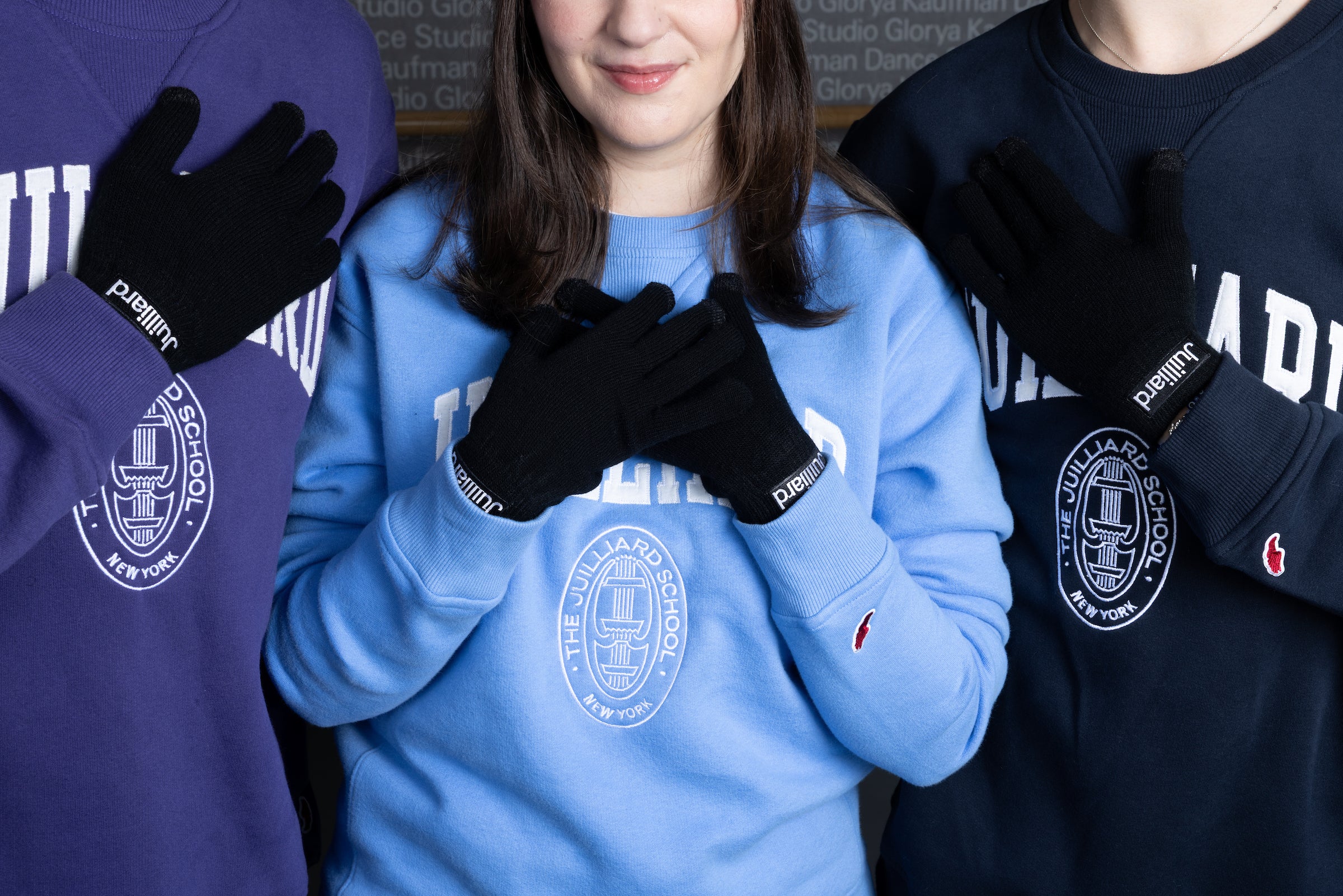 Gloves: Juilliard Touchscreen Black with white logo