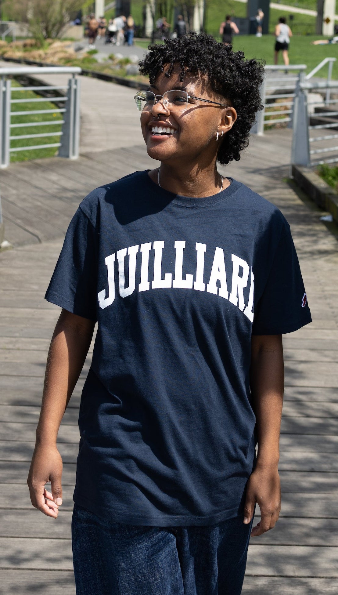 T-Shirt: Juilliard Collegiate