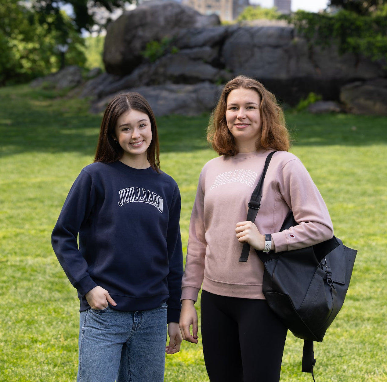 Sweatshirt: Juilliard Crew YOUTH