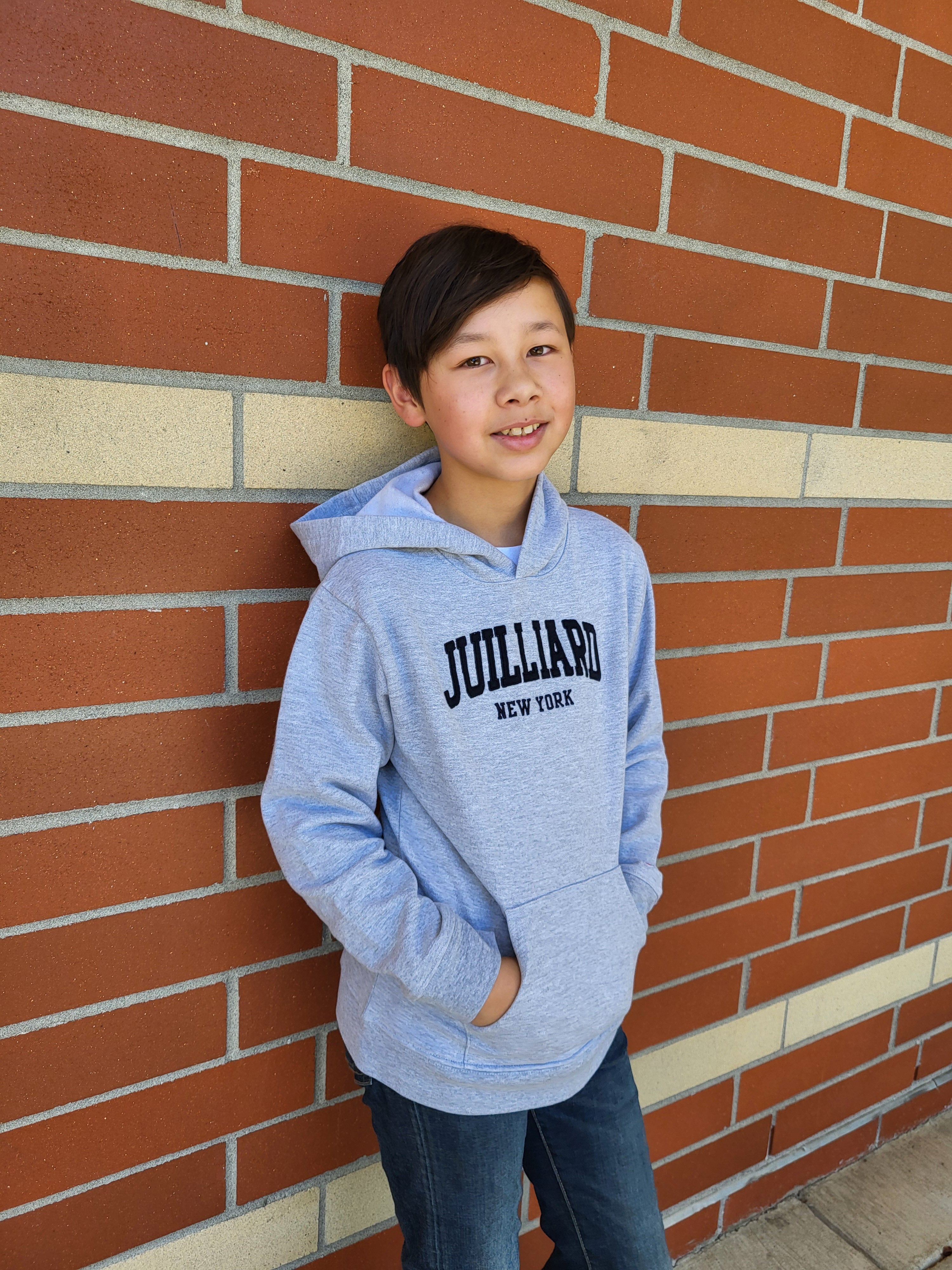 Sweatshirt: Juilliard New York Classic Hood YOUTH Gray/Denim