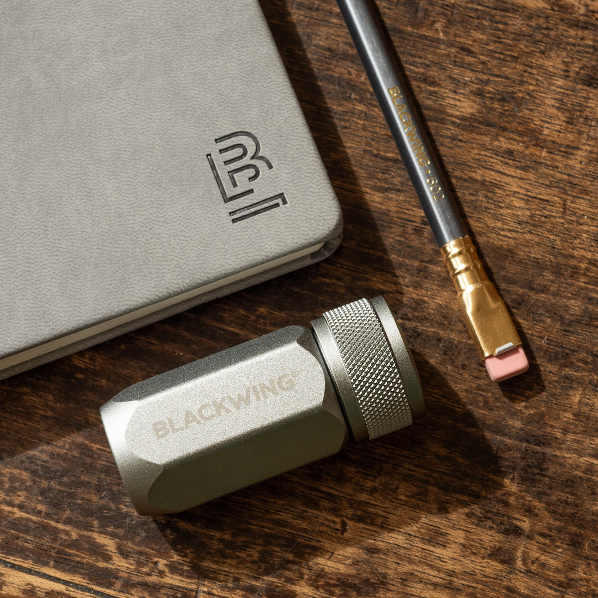 Blackwing One-Step Long Point Pencil Sharpener (Grey)