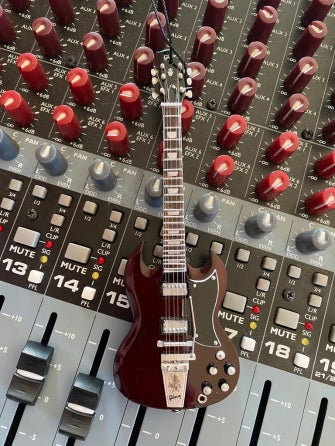 Ornament: Gibson 1964 SG Standard Cherry Guitar – 6″