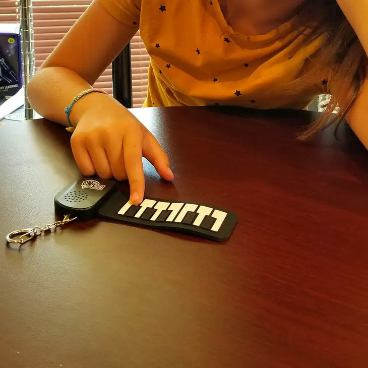 Keychain: Micro Rock And Roll It Piano Keyboard